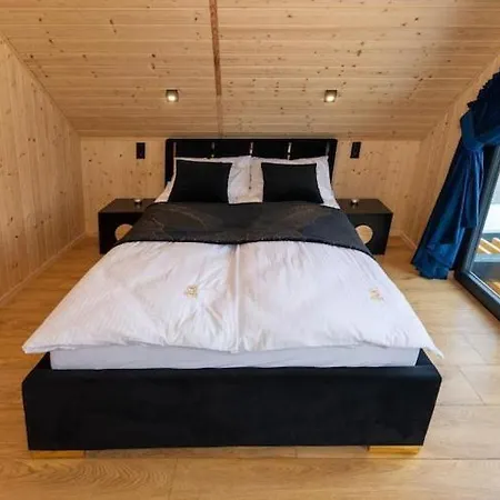 Comfortable Home, Pool, Sauna, Jacuzzi Prázdninový dům Kopań