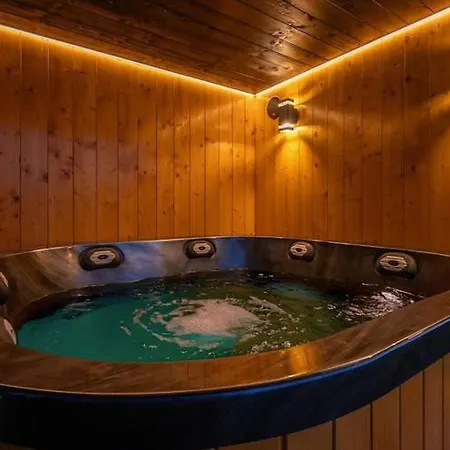 بيت للعطل Comfortable Home, Pool, Sauna, Jacuzzi