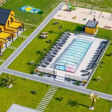 بيت للعطل Comfortable Home, Pool, Sauna, Jacuzzi Kopań